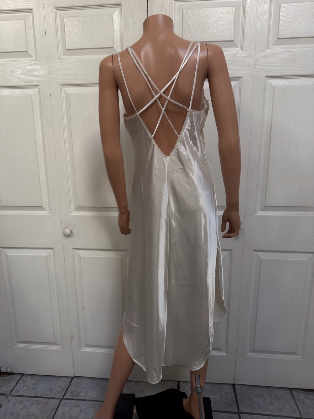 VTG California Dynasty White Satin Lace-Trim Long Nightgown Slip Dress Size M